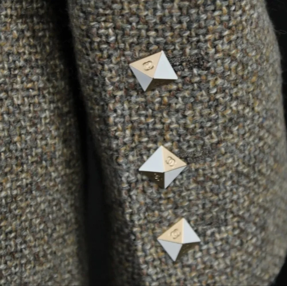 CHANEL VINTAGE WOOL SUIT - SIZE 36